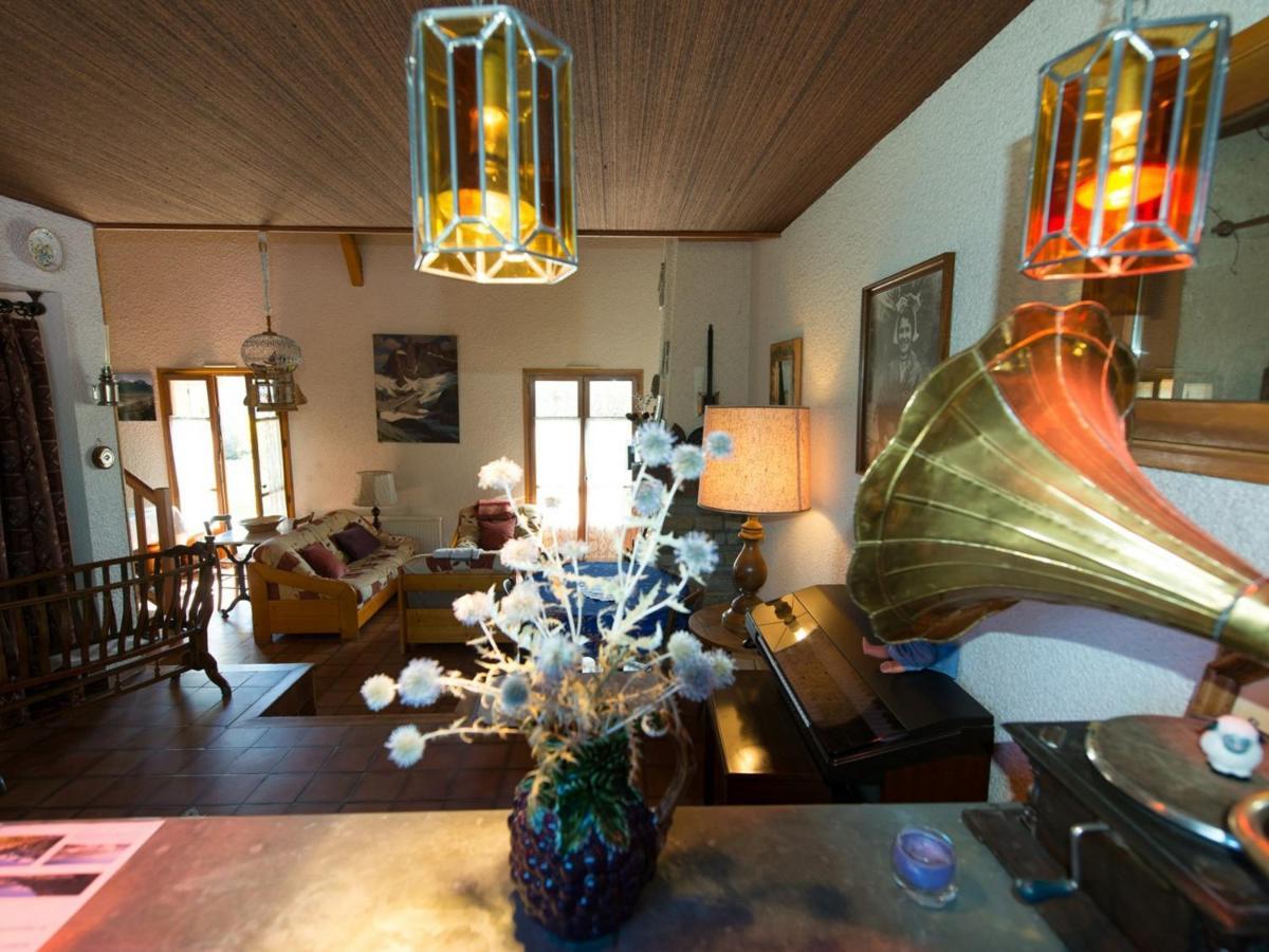 Villa Briançon, 6 pièces, 14 personnes - FR-1-330C-71 Extérieur photo